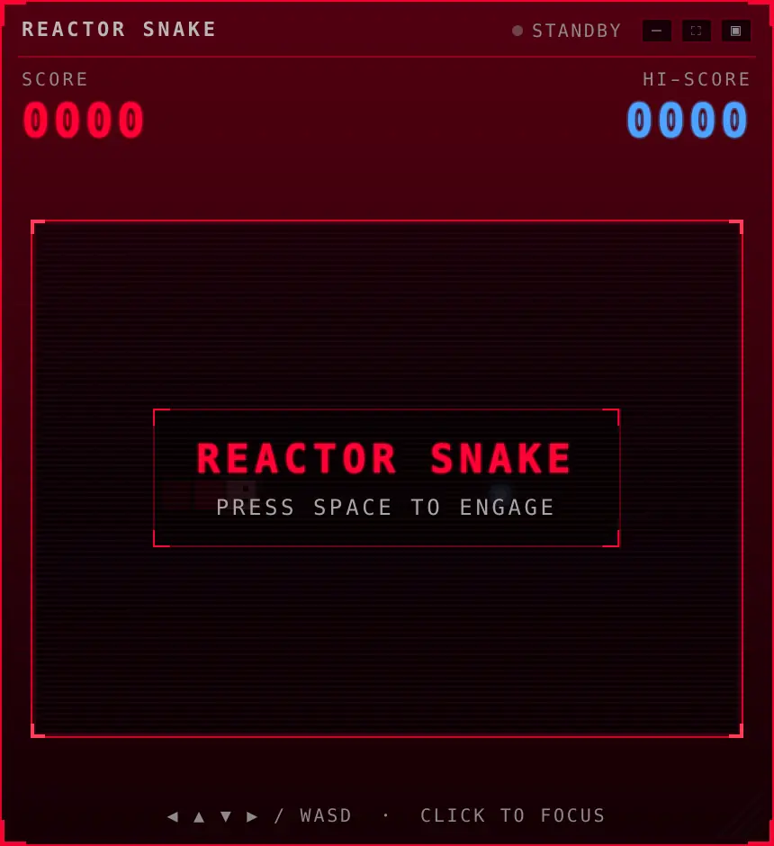 Helm's Reactor Snake face waiting to start: a dark playfield behind a Press space to engage card, with the score and hi-score at 0000 and arrow-key and WASD controls noted below.